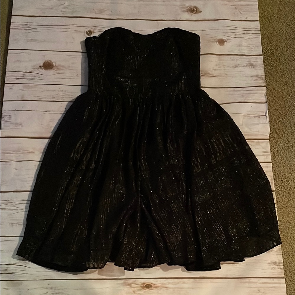 Elegant Black Strapless Dress strapless cinched at waist , sparkly